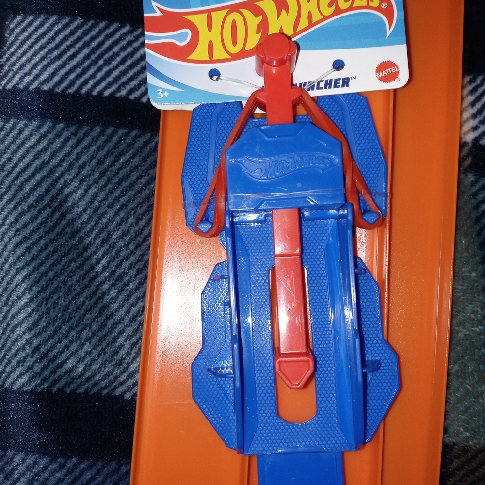 Toy - Picture 4 of 5